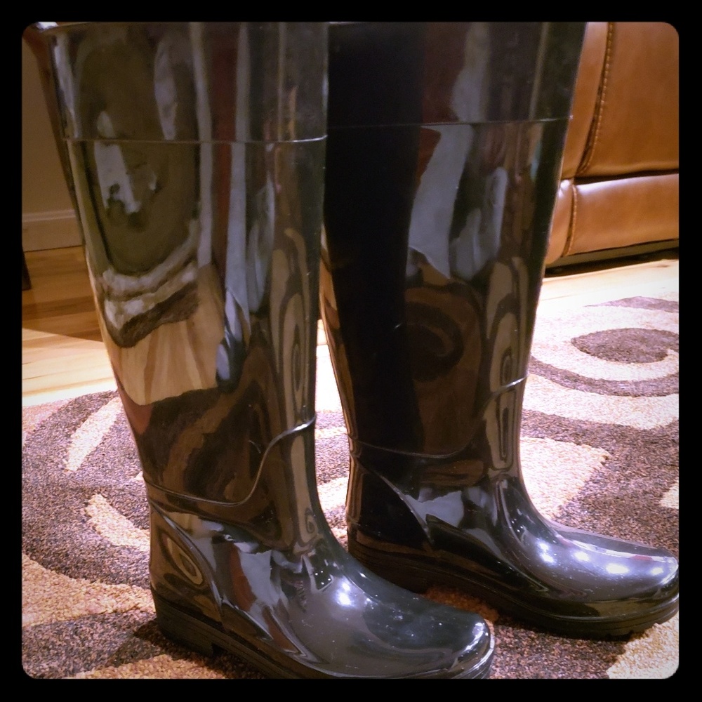 Athletech rain boots